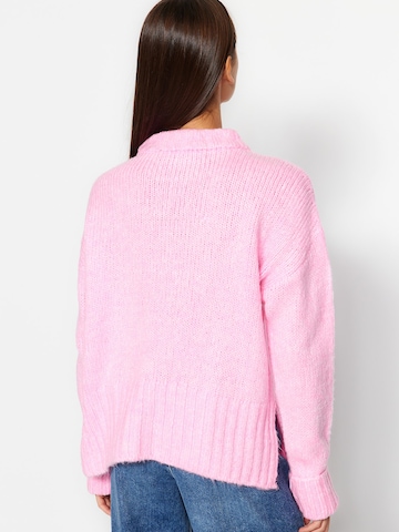 Trendyol Pullover in Pink