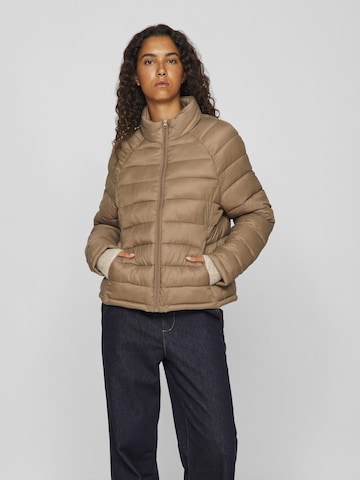 Veste mi-saison VILA en marron : devant