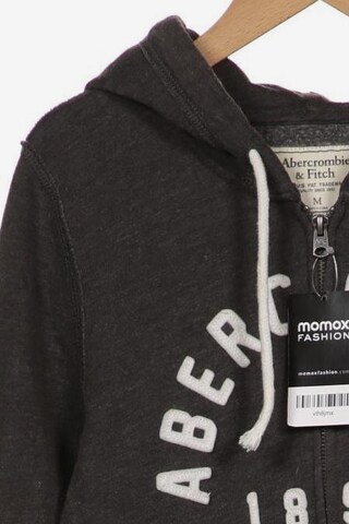 Abercrombie & Fitch Sweatshirt & Zip-Up Hoodie in M in Grey