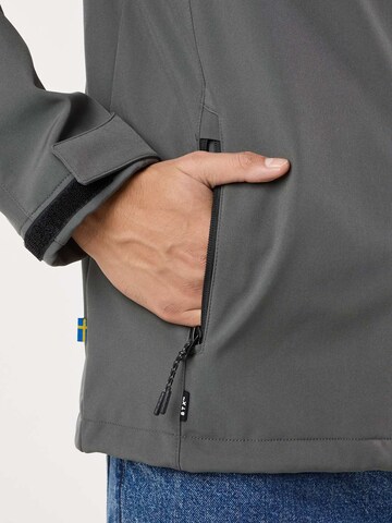 SWEDEMOUNT Outdoor jacket 'Tromsö' in Green