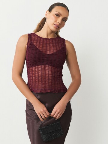 Next - Blusa en rojo: frente