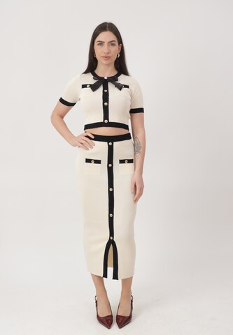 Elara Kostuum in Beige: voorkant