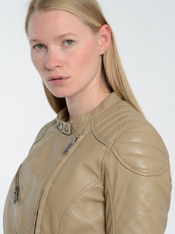 MUSTANG Between-season jacket in Beige