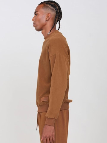 OWN Off With Nature - Sudadera 'Pile Girocollo' en marrón