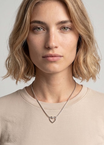 PURELEI Necklace 'Hearts Of Love' in Silver: front