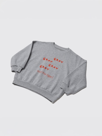 Sweat 'SWEATSHIRT GRAV GRAV SLOGAN' Maru + Bo en gris