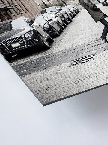 Liv Corday Image 'Walking in Brooklyn' in Grey