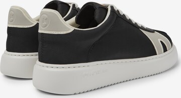 Sneaker bassa 'Runner K21' di CAMPER in nero