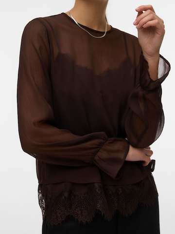 VERO MODA - Blusa 'VMLalie' en marrón