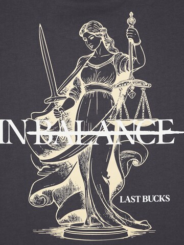 T-Shirt 'Last Bucks | In Balance Tee' Last Bucks en gris