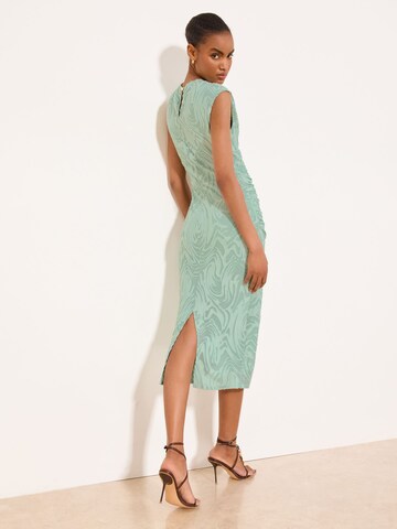 Lipsy Kleid in Grün