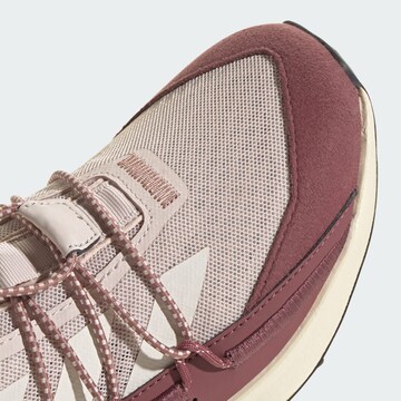 ADIDAS TERREX - Zapatos bajos 'Voyager 21 Travel' en rosa