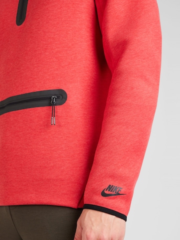 Nike Sportswear Μπλούζα φούτερ σε κόκκινο