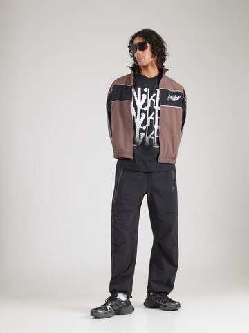 Tricou de la Nike Sportswear pe negru