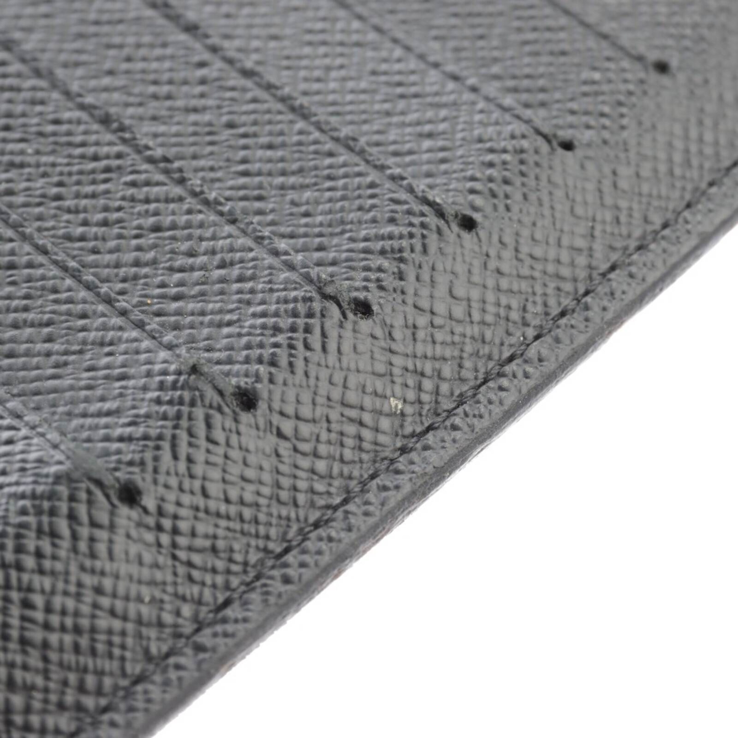 Louis Vuitton Small Leather Goods in One size in Grey