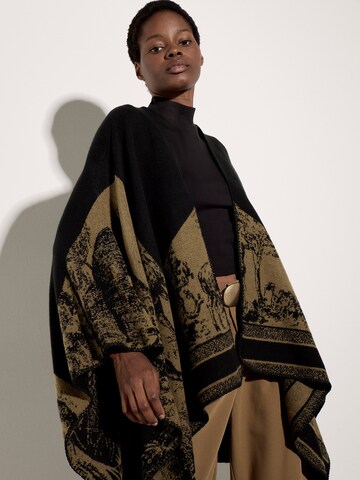 Cape ' Cape ' Apricot en noir