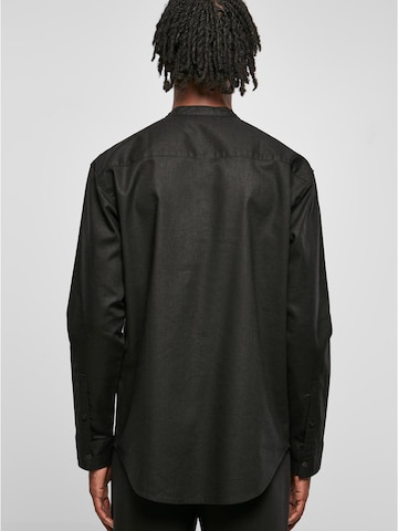 Urban Classics Regular fit Риза в черно