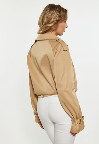 faina Between-Season Jacket in Beige