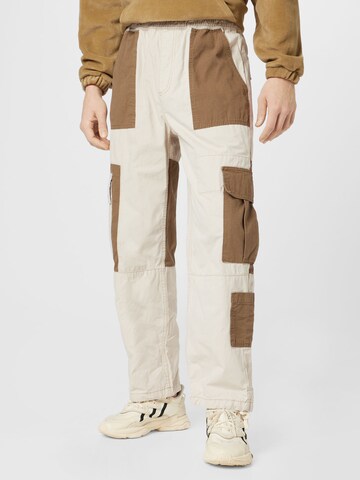 BDG Urban Outfitters - Loosefit Calças cargo em bege: frente