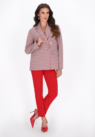 faina - Blazer en rosa