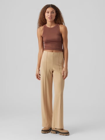 VERO MODA Wide leg Παντελόνι με τσάκιση 'Becky' σε μπεζ