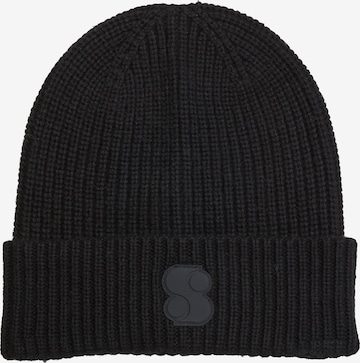 s.Oliver Beanie in Black: front