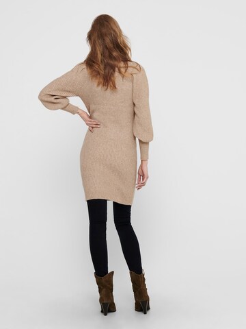 Only Petite Knitted dress 'Katia' in Brown