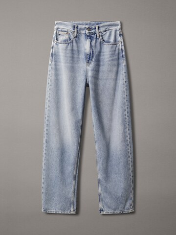 Calvin Klein Jeans Loose fit Jeans in Blue: front