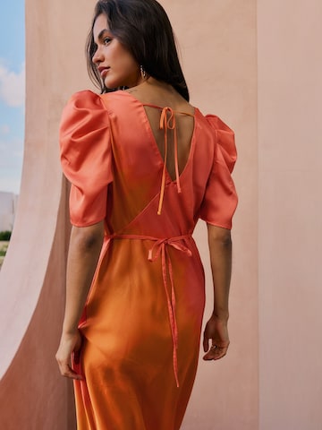 Friends Like TheseHaljina - narančasta boja