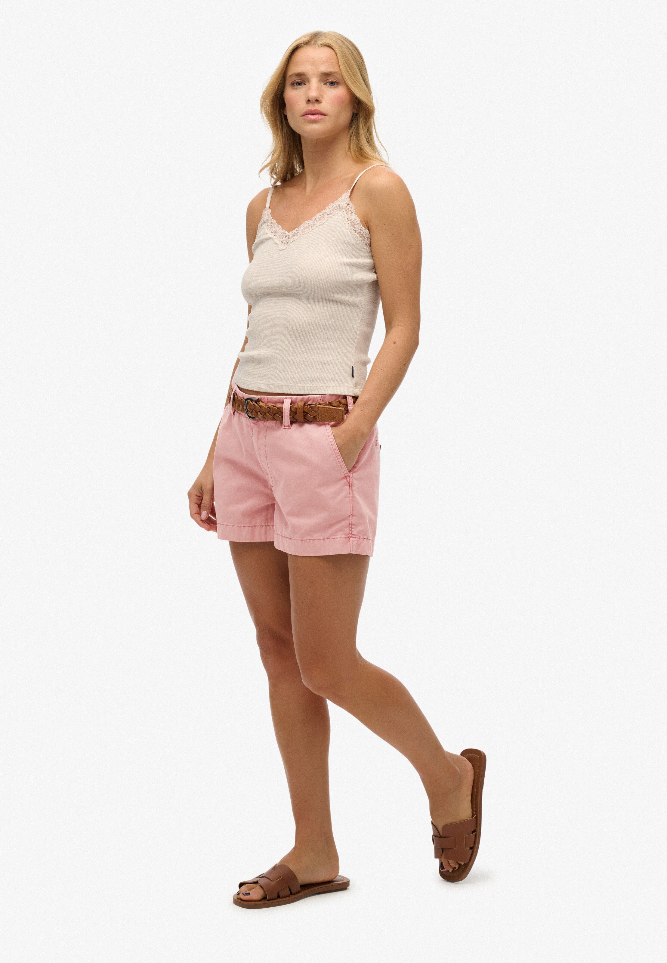 Coupe slim Pantalon chino 'Classic' Superdry & Co en rose