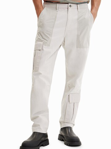 Desigual Loose fit Cargo trousers 'Emilio' in White: front