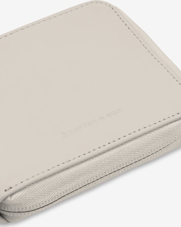 Kapten & Son Wallet 'Camden Sandstone' in Beige