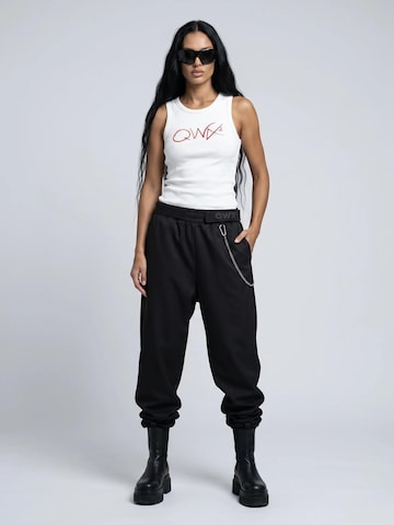 QWX2 Top in White: front