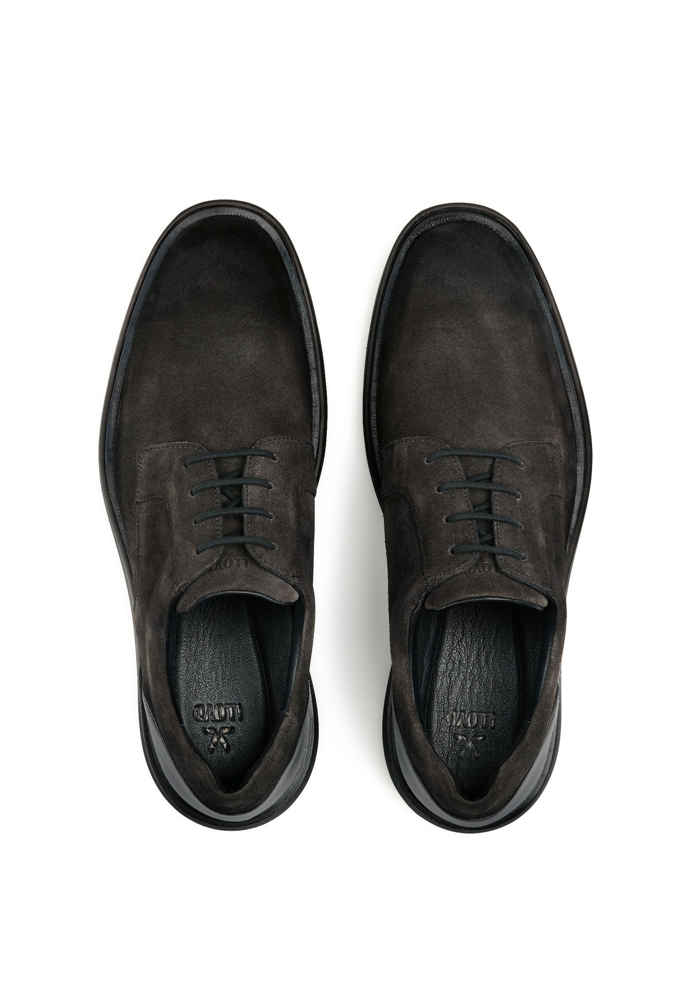 Chaussure à lacets LLOYD en noir