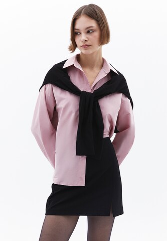 OXXO Blouse in Pink