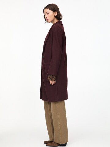 Manteau mi-saison Pull&Bear en rouge
