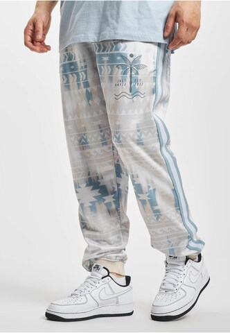 Urban Classics Tapered Trousers 'Pocosol' in Grey: front