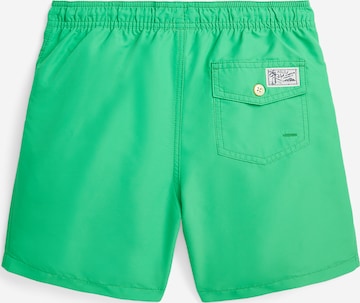 Polo Ralph Lauren Badeshorts 'TRAVLR' in Grün