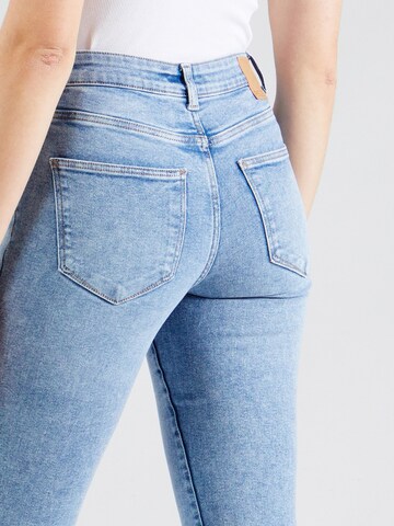 PIECES Skinny Jeans 'DANA' in Blau