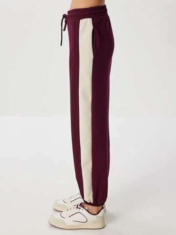 Happiness İstanbul - Fato de jogging em vermelho