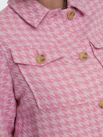 ONLY Carmakoma Between-Season Jacket 'KIMMIE' in Pink