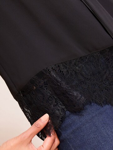 Friends Like These Blus i svart