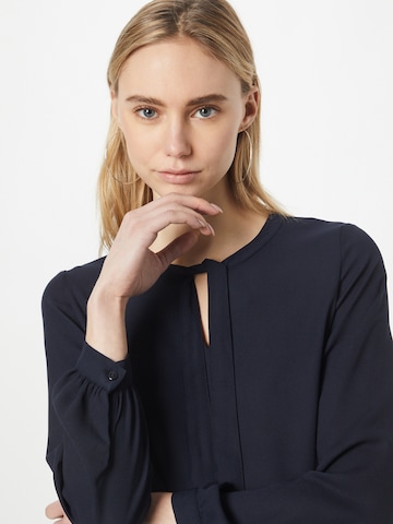 ABOUT YOU Blouse 'Malin' in Blauw