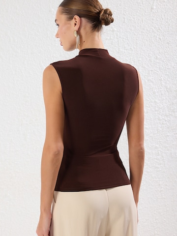 Top de la Trendyol pe maro