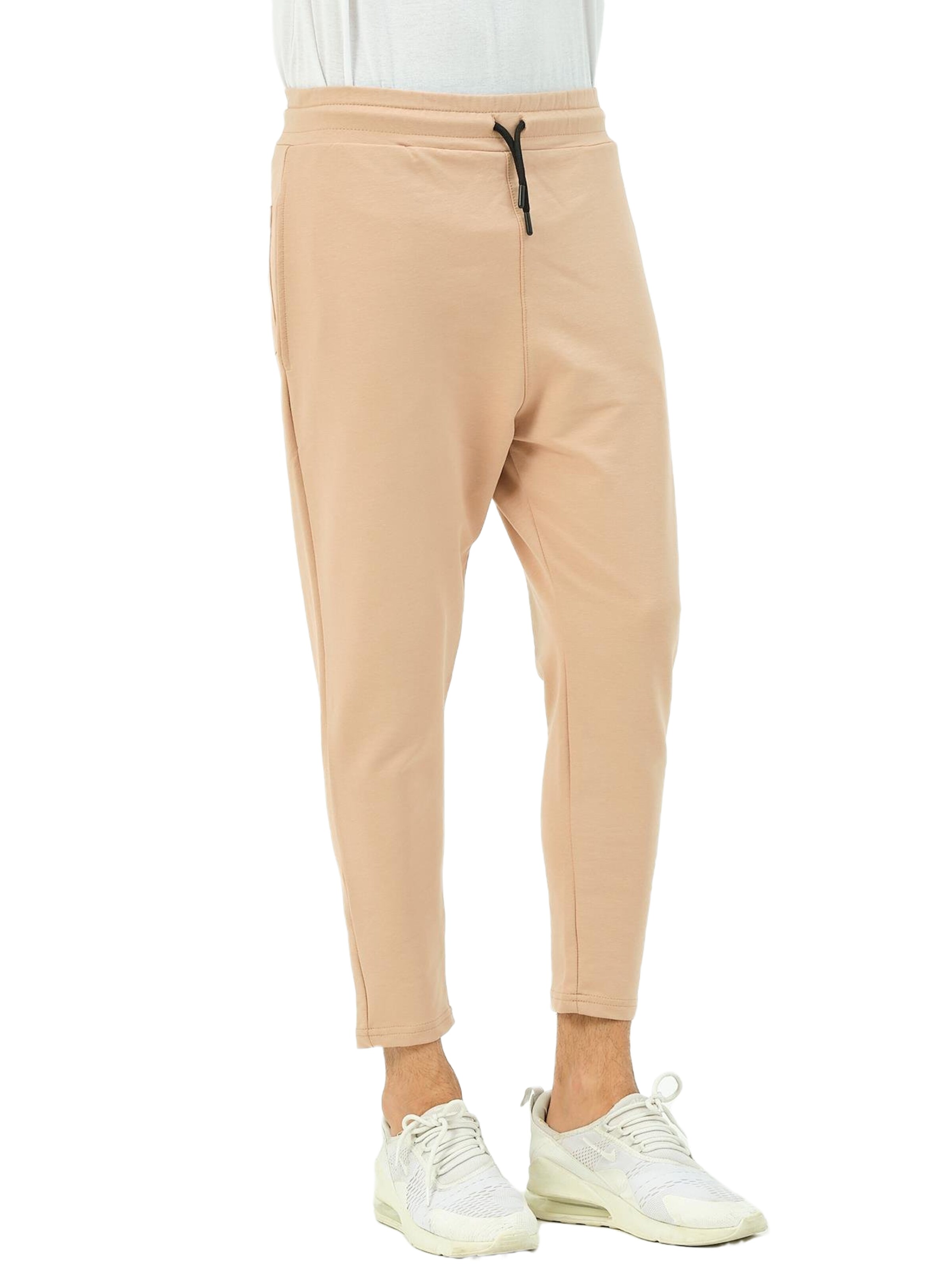 Effilé Pantalon C&City en marron : devant