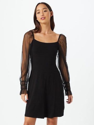 Dorothy Perkins Kleid in Schwarz: predná strana