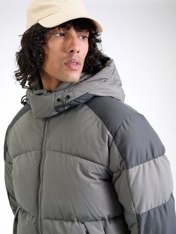 JACK & JONES Winterjas 'JCOAero' in Grijs