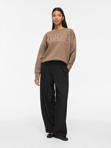 VILA Sweatshirt 'VIReflect' i brun