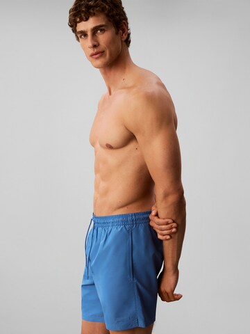 Shorts de bain Calvin Klein en bleu