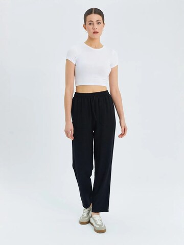 MixRay Regular Pants in Black